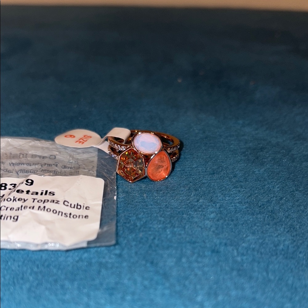 Bomb Party Clustered Details - Picture 2 of 4